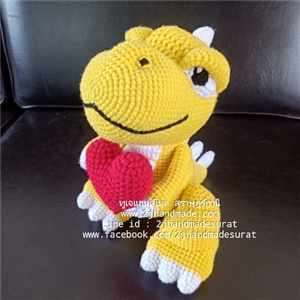 [d0241] ตุ๊กตาถักไหมพรม ถักโครเชต์ ไดโนเสาร์love love (พร้อมส่ง)